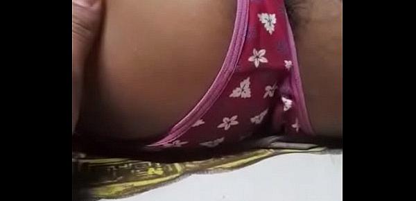  Desi husband Show his wife nude on live cam